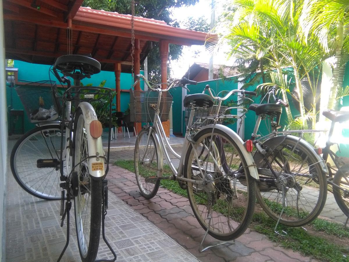 Hotel Camorich Tissamaharama Extérieur photo